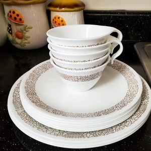 Vintage Pyrex Woodland Plate & Cup Set